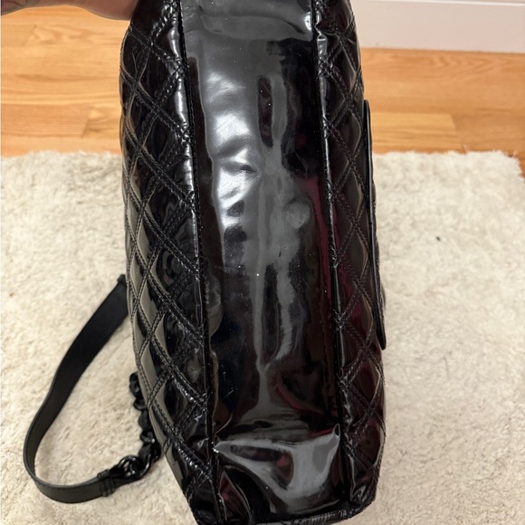 Marc Jacobs Black Quilted Patent Leather Karlie Bowler Bag - Picture 6 of 11